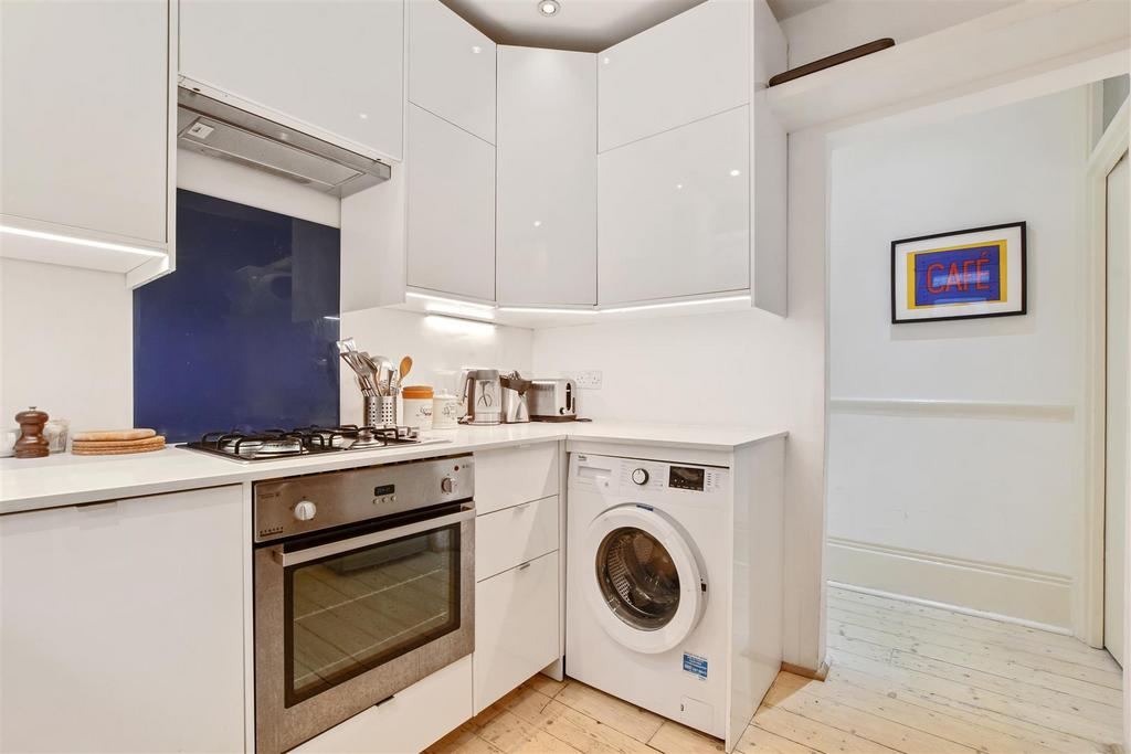 12-a095 GCWT - GFF 14 Radcliffe Ave - Kitchen 3-Ori