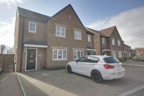 3 bedroom semi-detached house for sale, Hudson Avenue, Anlaby