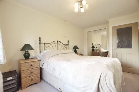1 bedroom apartment for sale, Bowes Lyon Court, Low Fell, NE9