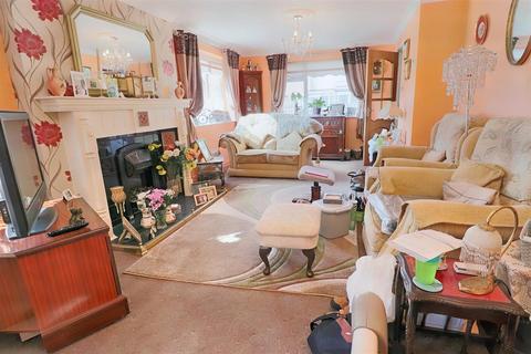 3 bedroom end of terrace house for sale, Selby Street, Lowestoft