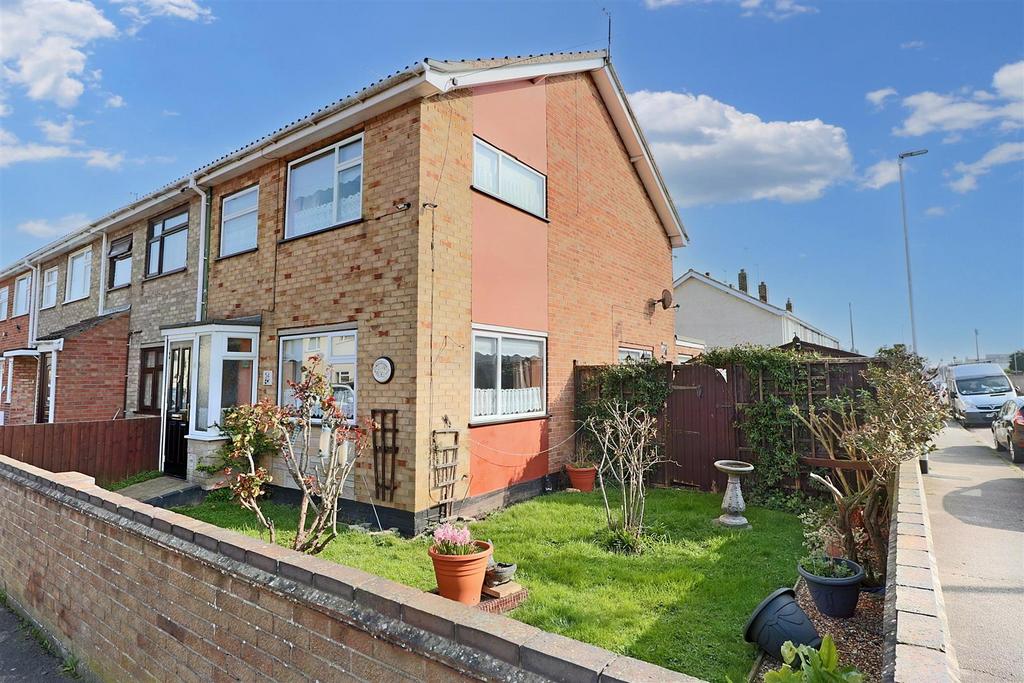 Selby Street, Lowestoft 3 bed end of terrace house for sale £165,000