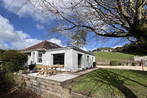 5 bedroom detached bungalow for sale, Ruddlemoor, St. Austell