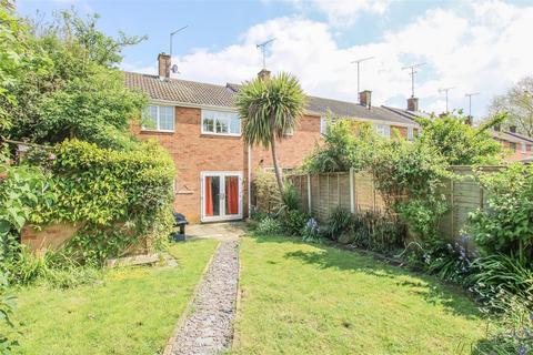 2 bedroom end of terrace house for sale, Cotswold Gardens, Hutton, Brentwood