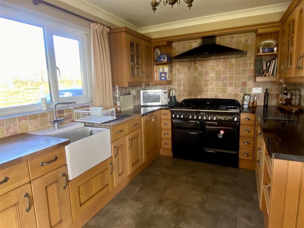 Kitchen/Breakfast Room