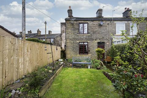 2 bedroom end of terrace house for sale, Stone Street, Queensbury