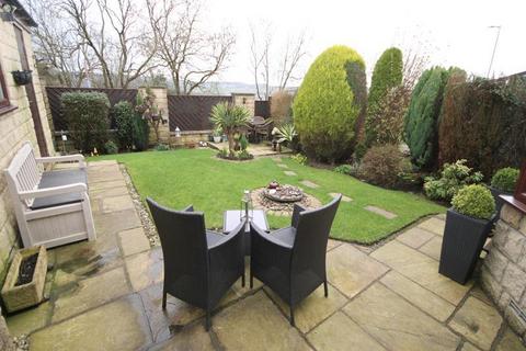 21 Coppice View, Bradford, BD10 8UF