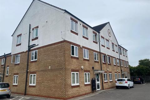 2 bedroom flat to rent - Regis House, Hessle Road, Hull