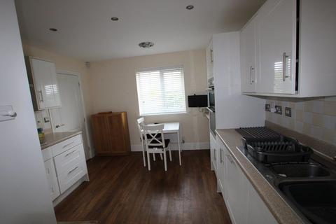 5 bedroom house to rent, Hendry Gardens, Wymondham, Norfolk