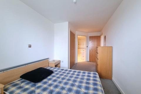2 bedroom flat to rent, 3 Whitehall Quay, Leeds, West Yorkshire