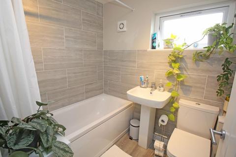 136 Archer Road, Stevenage, SG1 5HH