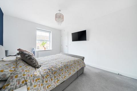 6 Shepherds Place, Shefford, SG17 5BF