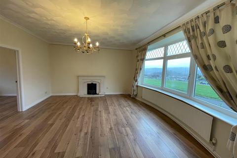17 Cimla Common, Neath, SA11 3SY