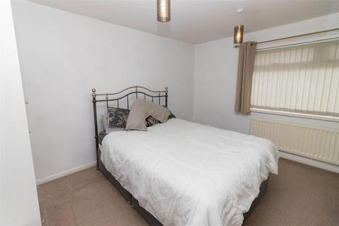 3 bedroom semi-detached house to rent, Lothian Close, Chester Le Street DH3