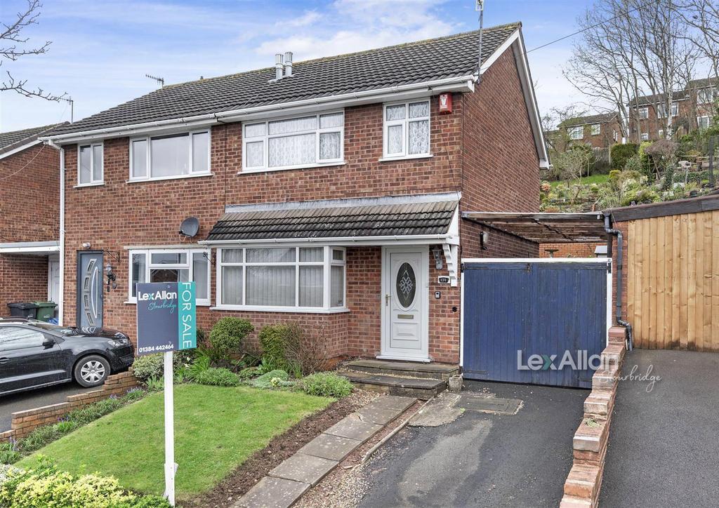 Rangeways Road, Kingswinford 3 bed semidetached house for sale £245,000