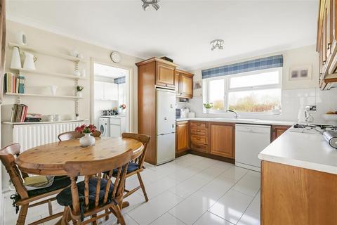 4 bedroom detached house for sale, Lawrance Lea, Harston CB22