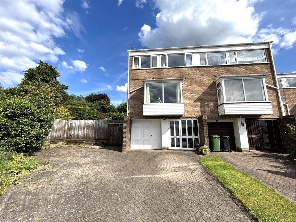 01 Abberton Close Halesowen 1.jpg