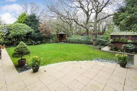 4 bedroom detached house for sale - Renoir Place, Chelmsford