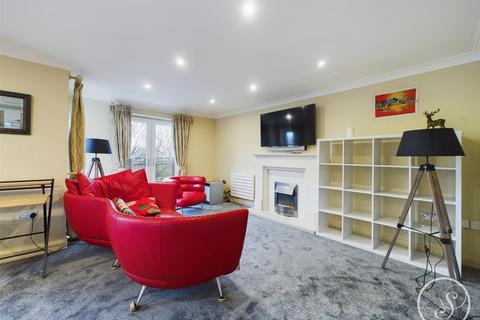 3 bedroom apartment for sale, 235 Harrogate Road, Leeds