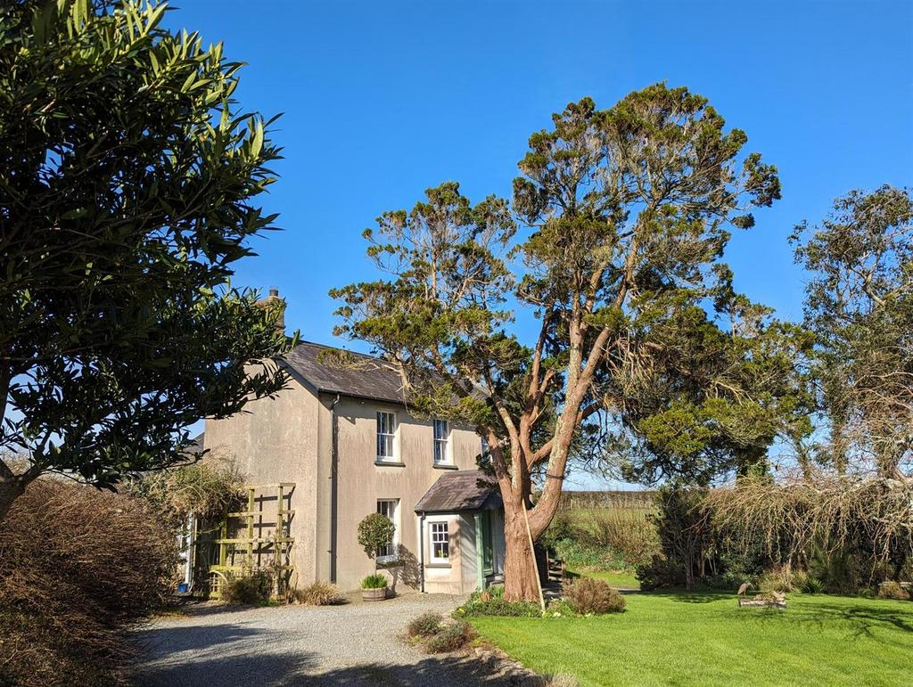 Rosemarket, Milford Haven 4 bed detached house for sale £699,999