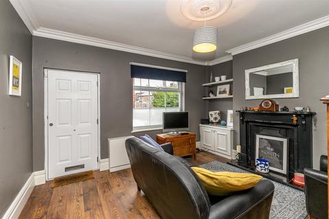 2 bedroom end of terrace house for sale, Field Road, Sale