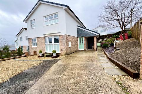 4 bedroom detached house for sale, Fern Crescent, Aberdare CF44