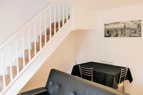 2 bedroom end of terrace house for sale, Lauderdale Close, Rugby CV23