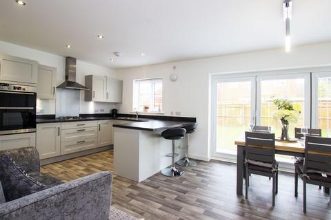 17 Green Field, Darwen, BB3 3FY