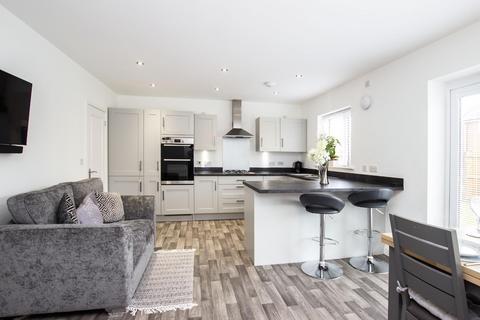 17 Green Field, Darwen, BB3 3FY