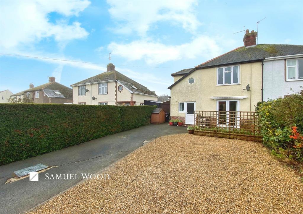 Brook Road, Craven Arms 3 bed semidetached house £235,000