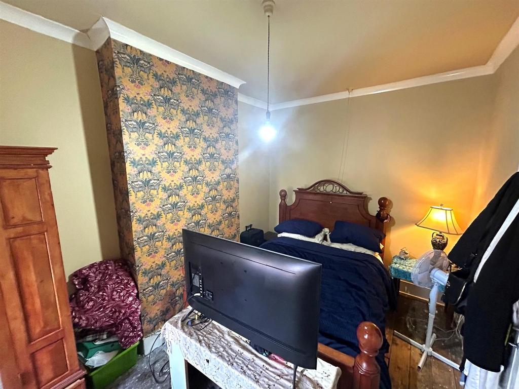 Bedroom.jpg