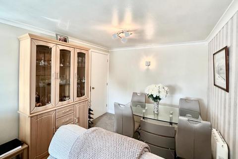 2 bedroom apartment for sale, Elleray Road, Windermere