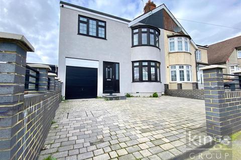 4 bedroom semi-detached house for sale - Hall Lane, Chingford