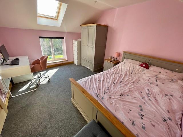 Bedroom 5.jpg