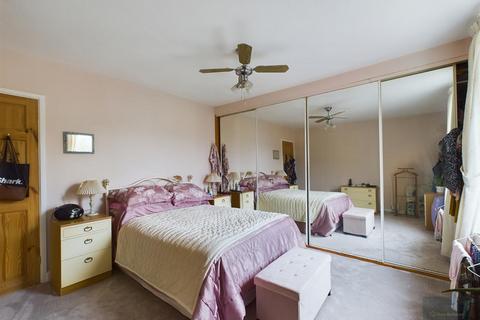 2 bedroom house for sale - New Road, Trowbridge BA14