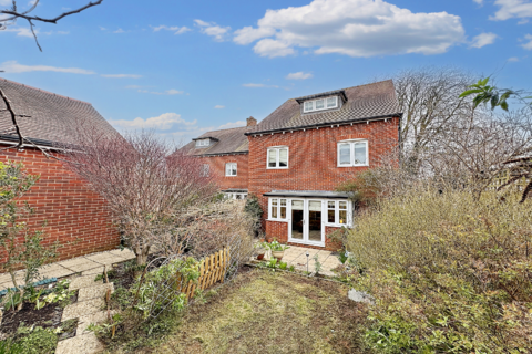 5 bedroom end of terrace house for sale, Berry Close, Faringdon, SN7