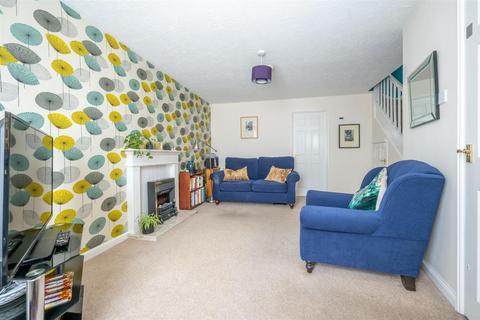 3 bedroom end of terrace house for sale, Avenbury Drive, Solihull