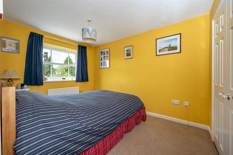 36 Avenbury Drive, Solihull, B91 2QZ