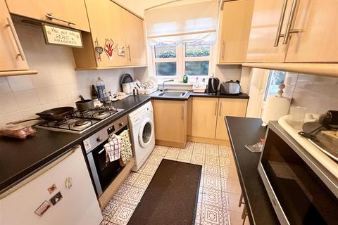 37 Gresham Road, Hall Green, Birmingham, B28 0JA