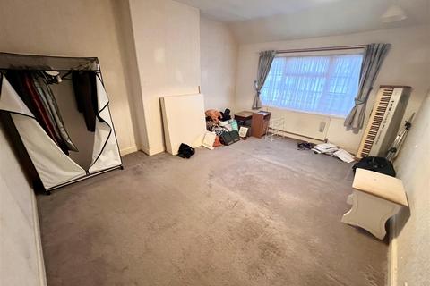 37 Gresham Road, Hall Green, Birmingham, B28 0JA