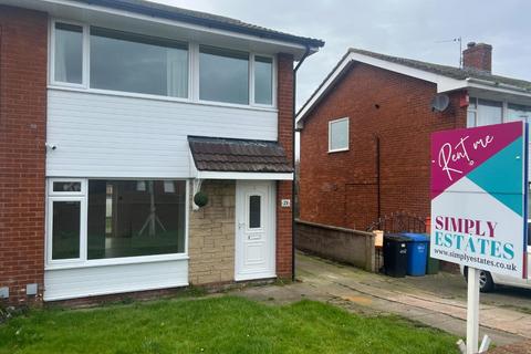 Rhyl - 3 bedroom semi-detached house to rent