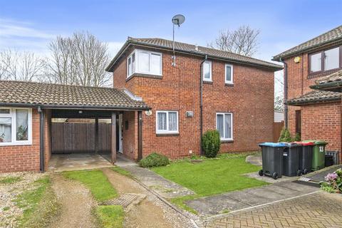 12 Brindlebrook, Two Mile Ash, Milton Keynes, MK8 8EU
