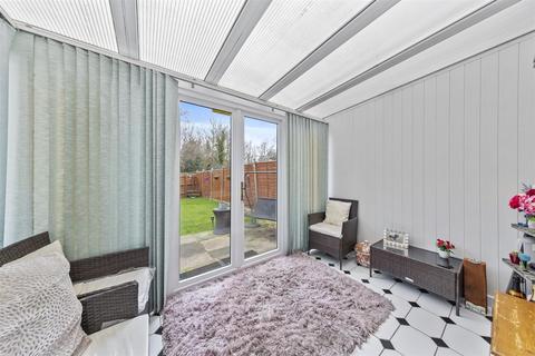 12 Brindlebrook, Two Mile Ash, Milton Keynes, MK8 8EU