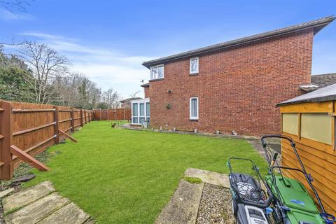 12 Brindlebrook, Two Mile Ash, Milton Keynes, MK8 8EU