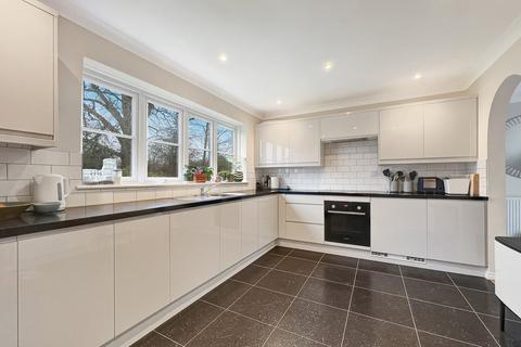 5 bedroom detached house for sale, Sloe Hill, Halstead, CO9