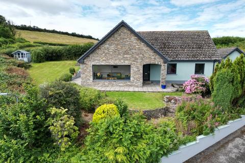 3 bedroom detached bungalow for sale, Laugharne