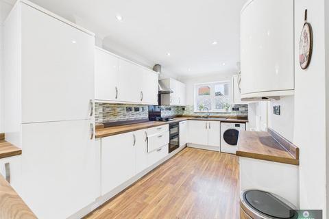undefined, Carter Road, Crawley RH10