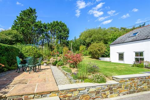 5 bedroom detached house for sale, Trewennen Road, St. Teath