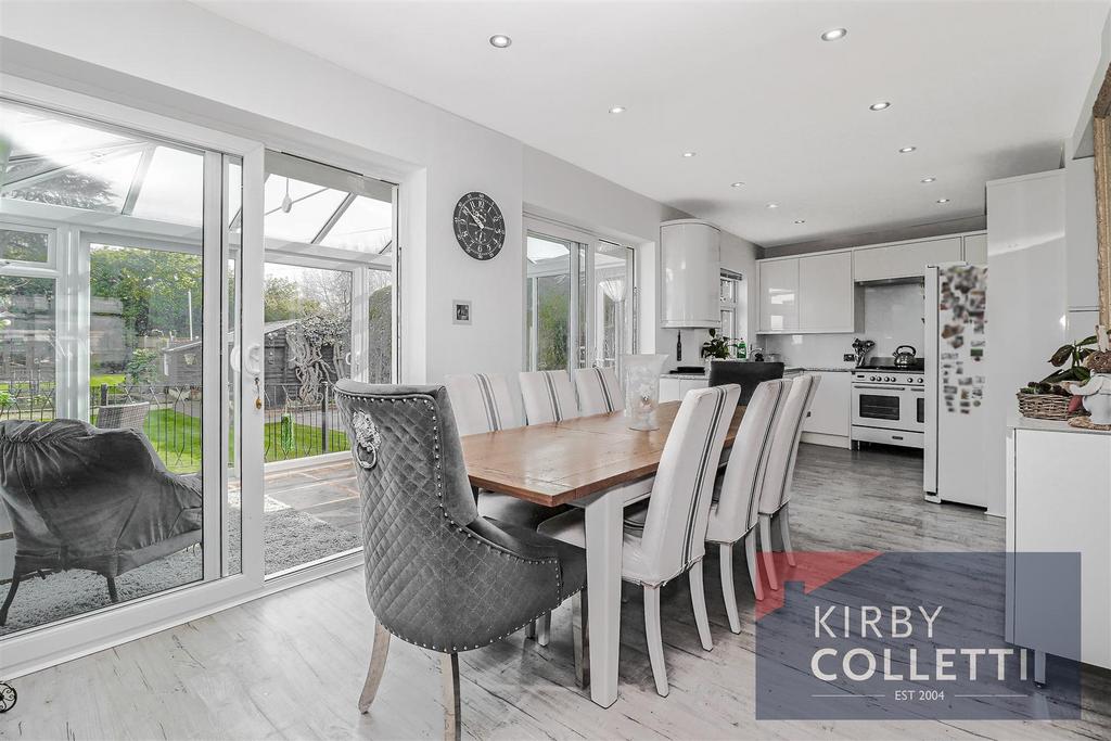 Kitchen/dining room