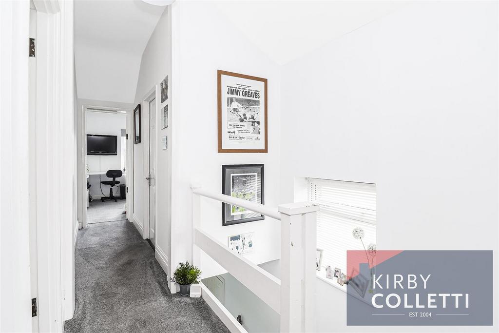 First floor landing