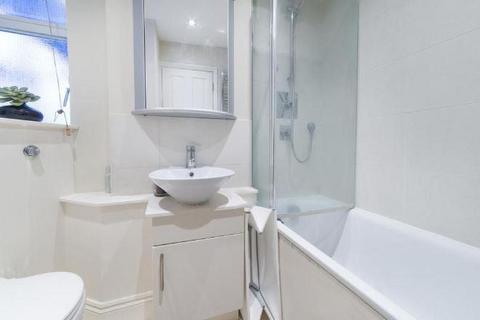 1 bedroom apartment to rent - Porchester Place, London W2